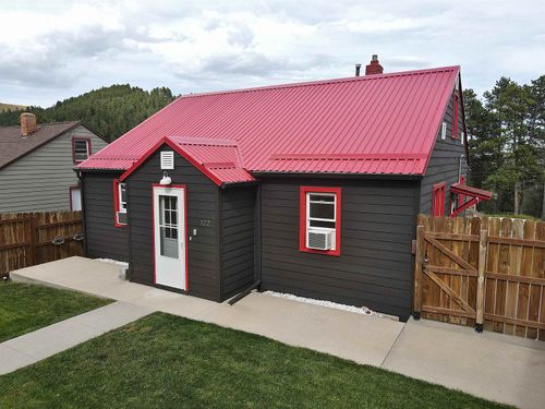 122 Billings Ave, lead, SD, 57754-1404 | Card Image