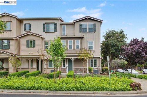 6380 Monterey Way, Dublin, CA, 94568-2837 | Card Image