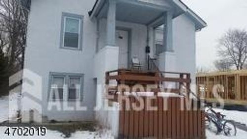 26 Brunswick Ave, Metuchen, NJ, 08840-2673 | Card Image