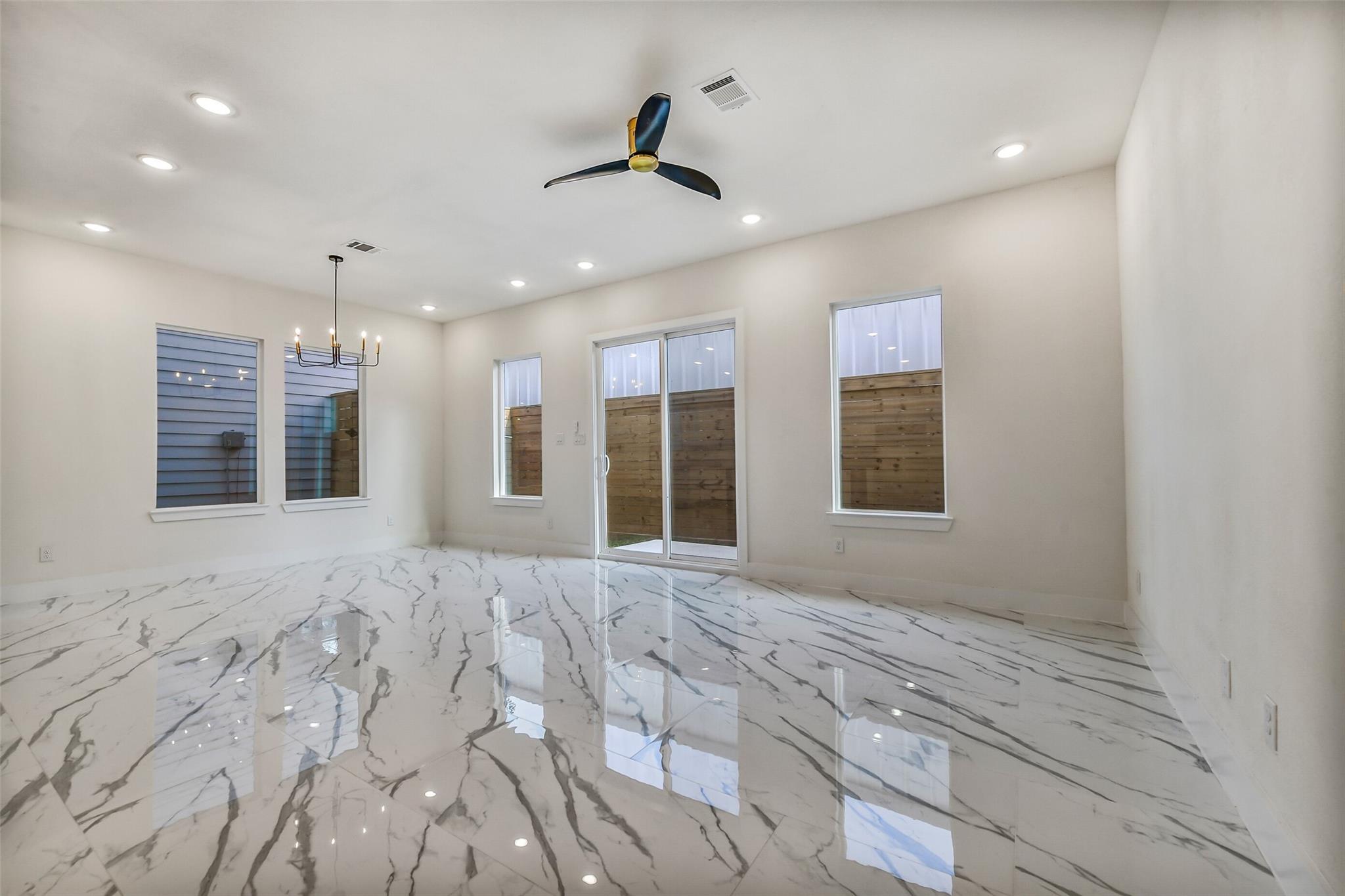 Residential Lease in Houston 5