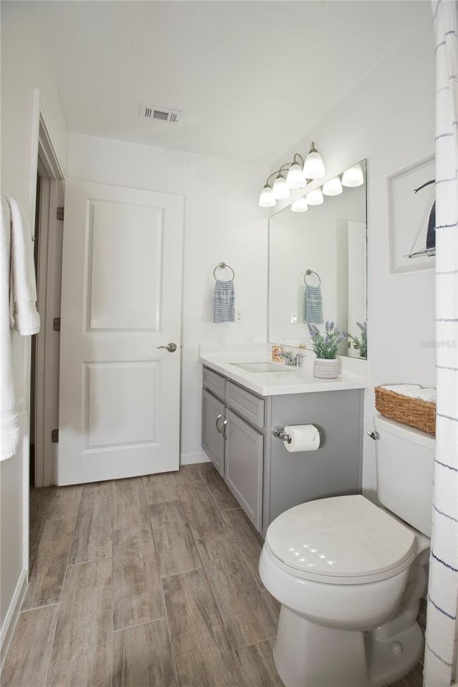 Bath 2 | Image 29