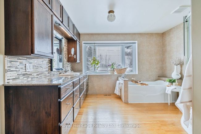 5348 Rice Lake Scenic Dr, House other with 3 bedrooms, 2 bathrooms and 7 parking in Gores Landing ON | Image 17