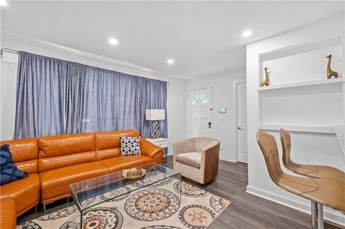 1738 Duke Rd, Atlanta, GA, 30341-4706 | Card Image