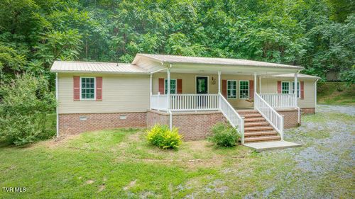 131 Pheasant Hollow Ln, Johnson City, TN, 37601-6249 | Card Image