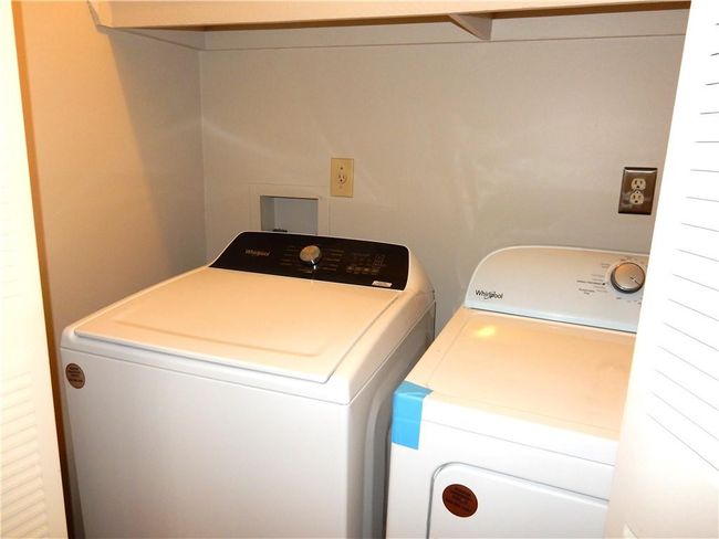 2058 Powers Ferry Trce Se, Condo with 2 bedrooms, 3 bathrooms and 2 parking in Marietta GA | Image 19