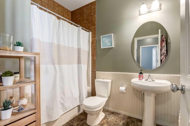 569 Boulder Creek Circle Se, House other with 4 bedrooms, 3 bathrooms and 6 parking in Langdon AB | Image 27