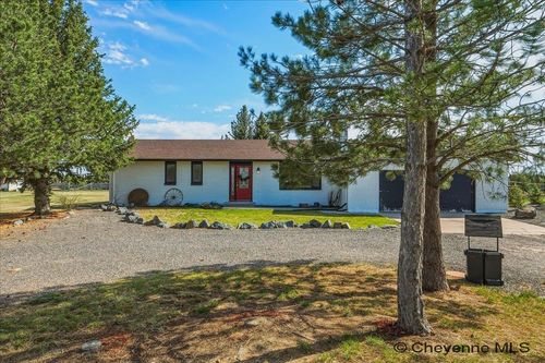 209 Ponderosa Trl, Cheyenne, WY, 82009-1621 | Card Image