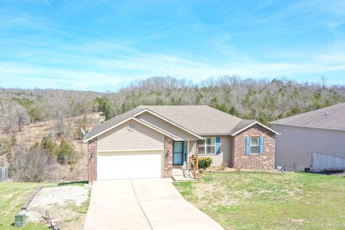 150 Whispering Meadows Pkwy, Branson, MO, 65616-9356 | Card Image