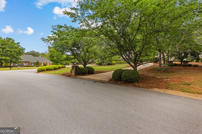 105 Riveria Ct, House other with 5 bedrooms, 5 bathrooms and null parking in Fayetteville GA | Image 87
