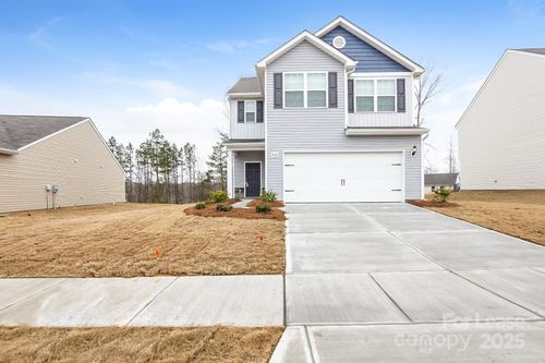 7510 Malden Park Dr, Charlotte, NC, 28215-1304 | Card Image