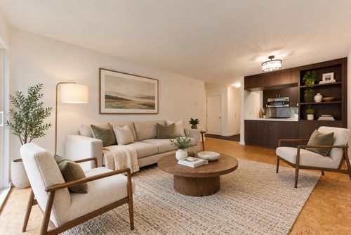 207-550 E 7th Avenue, Vancouver, BC, V5T1N7 | Card Image
