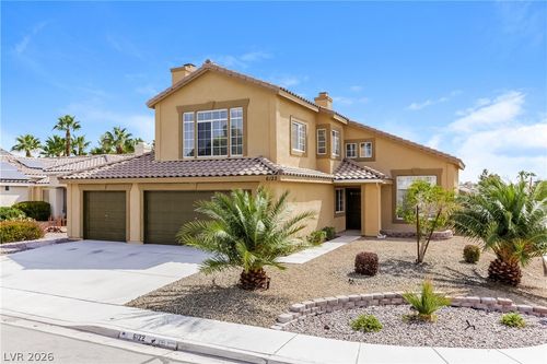 6122 Flaming Arrow Rd, North Las Vegas, NV, 89031-1644 | Card Image