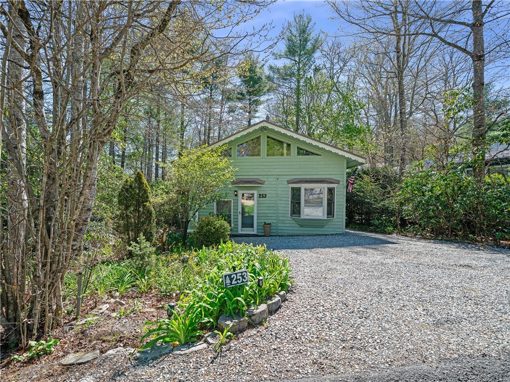 Residential in Newland 4