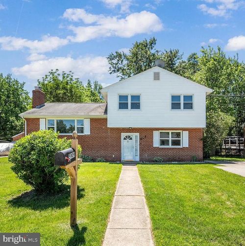 5909 Cable Ave, SUITLAND, MD, 20746-3823 | Card Image