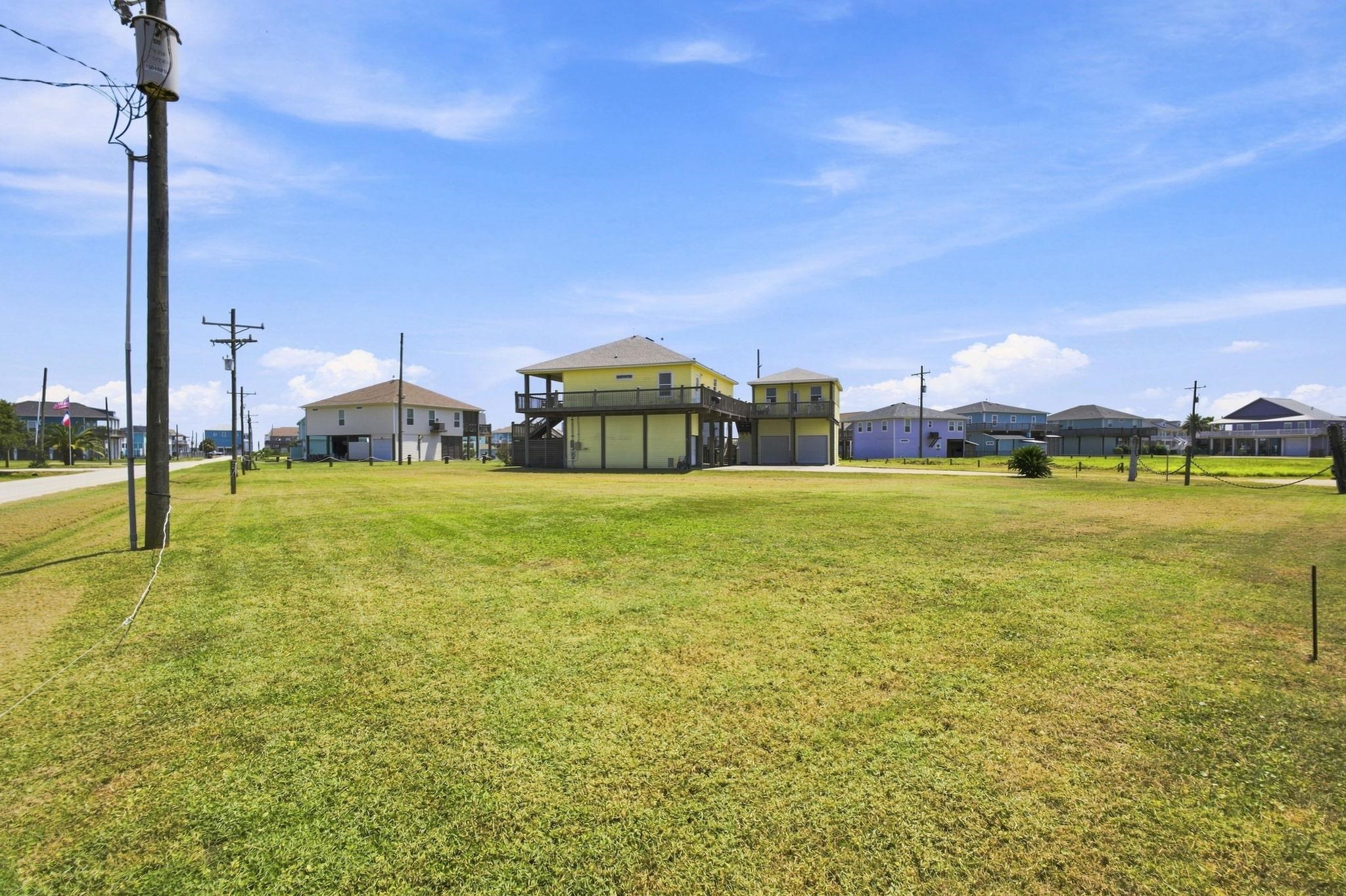 Residential in Crystal Beach 4