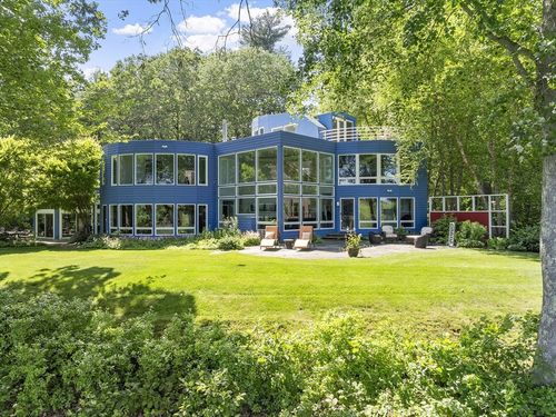 389 River Rd, Carlisle, MA, 01741-1819 | Card Image