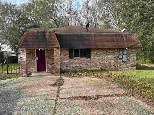 790 Pinchback Rd, Beaumont, TX, 77707-3104 | Card Image