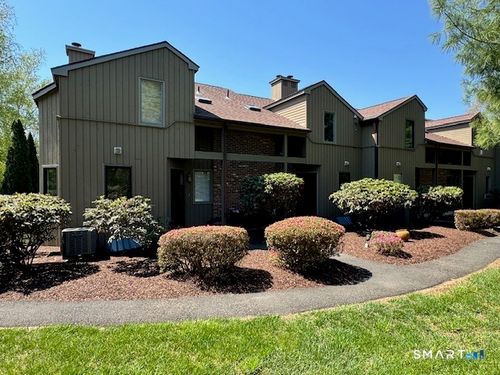 64-64 Far View Cmns, Southbury, CT, 06488-2364 | Card Image