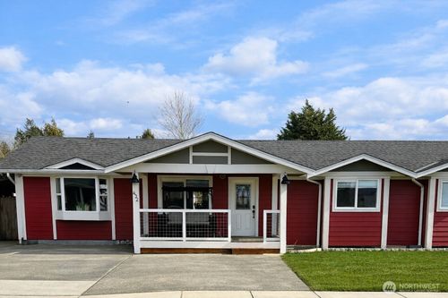 432 8th St, Blaine, WA, 98230-5149 | Card Image