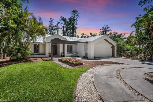 5330 Cherry Wood Dr, Naples, FL, 34119 | Card Image