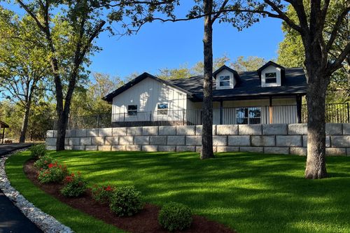 1049 Hanging Branch Rdg, Cape Fair, MO, 65624 | Card Image