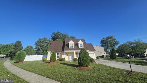 2 Fraser Rd, BLACKWOOD, NJ, 08012-4528 | Card Image
