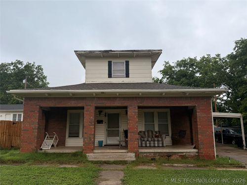 321 6th Ave, Bristow, OK, 74010-2814 | Card Image