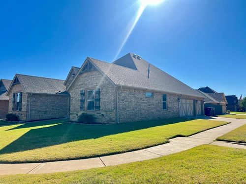 11748 Sw 25th Ter, Yukon, OK, 73099-1929 | Card Image