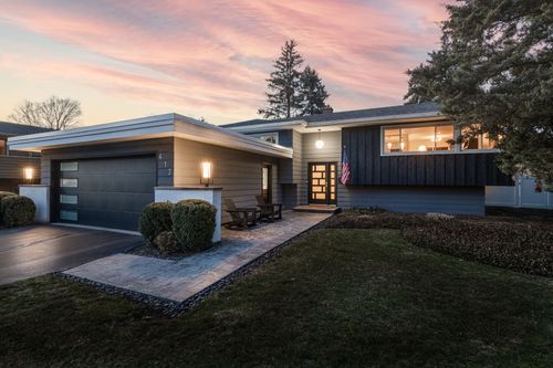 413 Buckeye Dr, Naperville, IL, 60540-7809 | Card Image