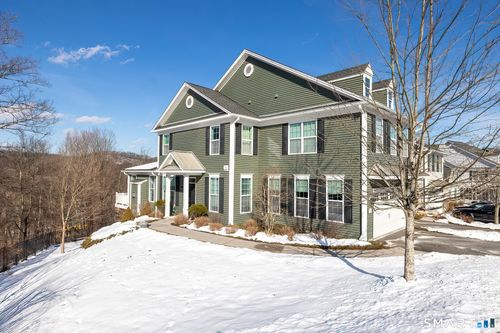 1-1 Wilderswood Way, Danbury, CT, 06810-5168 | Card Image