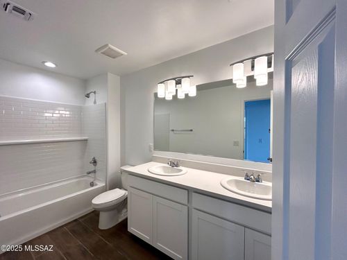 6057 E Campolina Trl, Tucson, AZ, 85756-0192 | Card Image