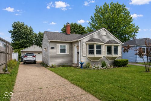 5472 18th St, Indianapolis, IN, 46218-4805 | Card Image
