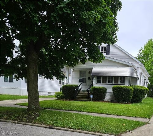 48 Best St, Bedford, OH, 44146-4614 | Card Image