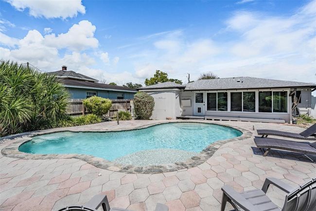 1816 Bayou Grande Blvd Ne, House other with 3 bedrooms, 2 bathrooms and null parking in St Petersburg FL | Image 19