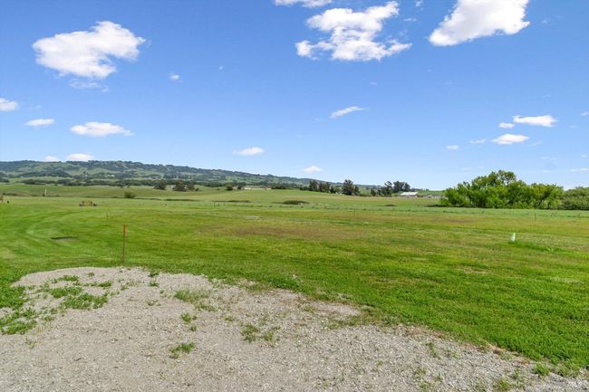 166 Davis Ln, House other with 3 bedrooms, 2 bathrooms and 15 parking in Penngrove CA | Image 38