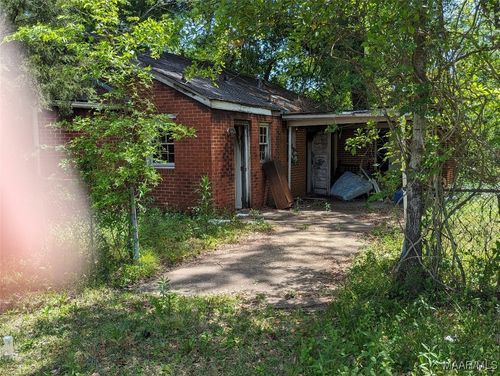 2121 Elkdale St, Selma, AL, 36701-4910 | Card Image