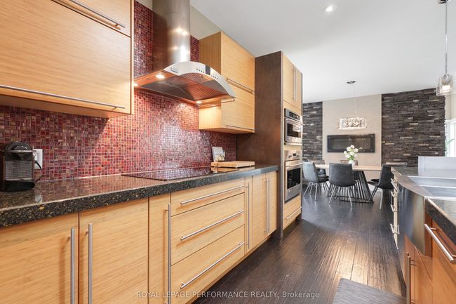 1141 Julia Crt, House other with 3 bedrooms, 3 bathrooms and 7 parking in Dunrobin ON | Image 10