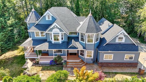 748 Vashon Pl Ne, Renton, WA, 98059-4714 | Card Image