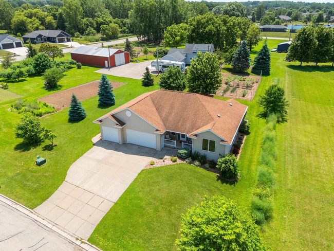 1374 Angels Path, House other with 5 bedrooms, 4 bathrooms and null parking in LEDGEVIEW WI | Image 63