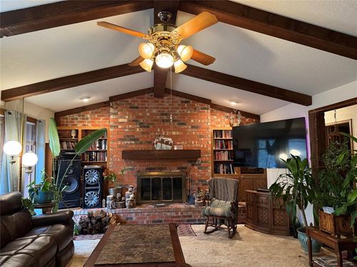 42 Pam Dr, Shawnee, OK, 74804-3313 | Card Image