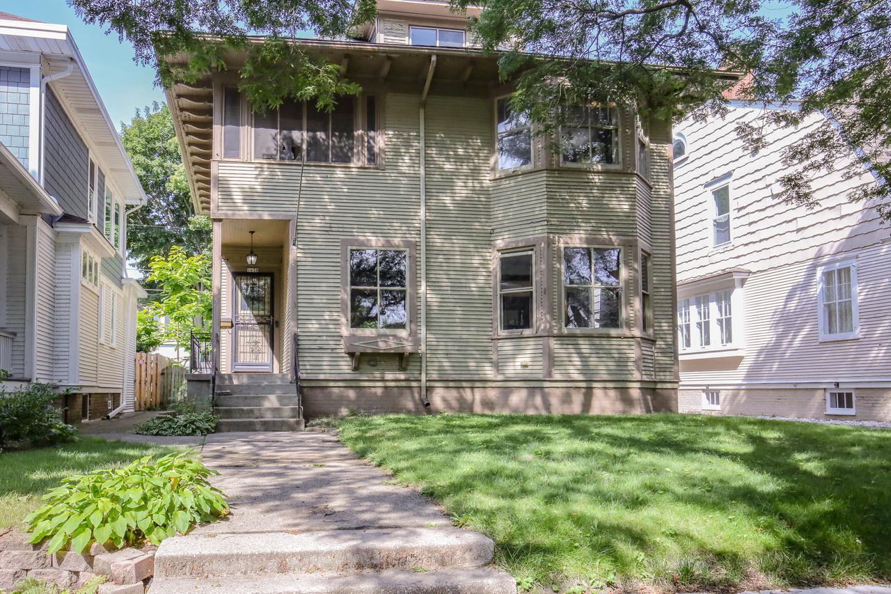 Wisconsin Ave, Racine, WI 53403
