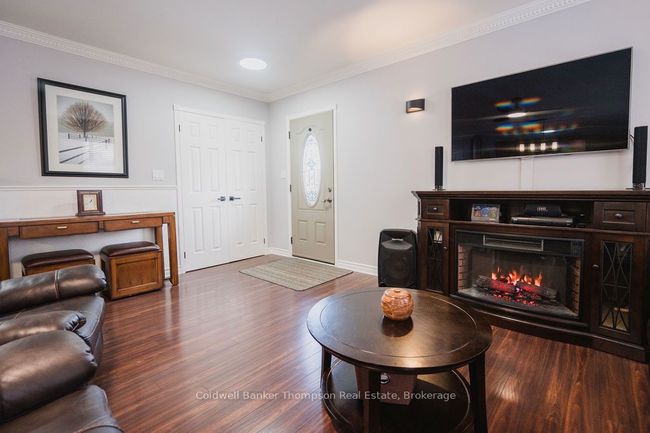 254 Beachey Dr, House other with 4 bedrooms, 2 bathrooms and 10 parking in Trout Creek ON | Image 11