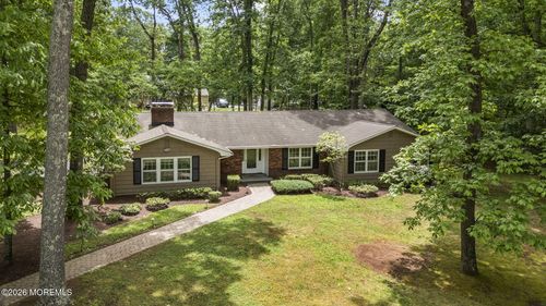 3 Warren Dr, Marlboro, NJ, 07746-2009 | Card Image