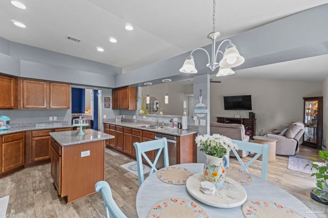 3942 Flour Mill Cir, House other with 4 bedrooms, 2 bathrooms and 2 parking in Pace FL | Image 16