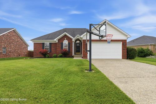 515 Spring House Ln, Louisville, KY, 40229 | Card Image