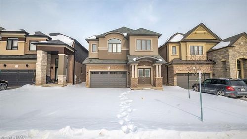 81 Hitchman Street, Paris, ON, N3L0M1 | Card Image