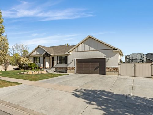 382 W Alpine Dr, Saratoga Springs, UT, 84045-5419 | Card Image