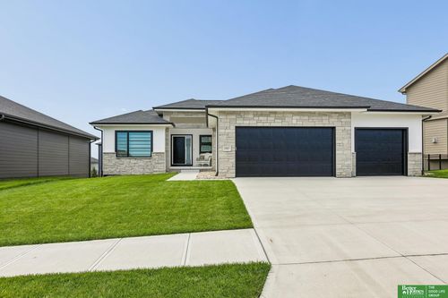 19907 Cottonwood Street, Gretna, NE, 68028 | Card Image