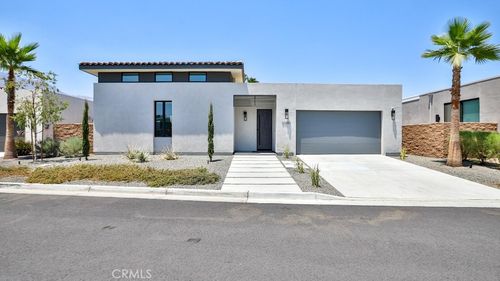 57861 Santo Thomas, La Quinta, CA, 92253-8188 | Card Image