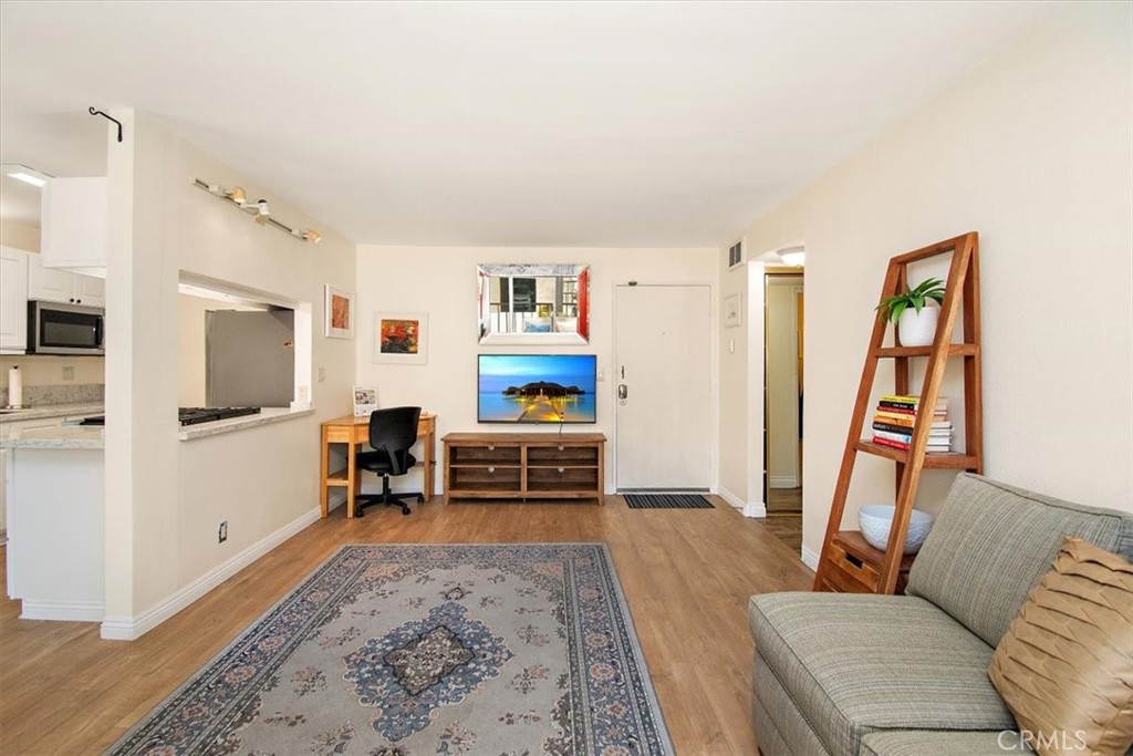 Residential in Hermosa Beach 4